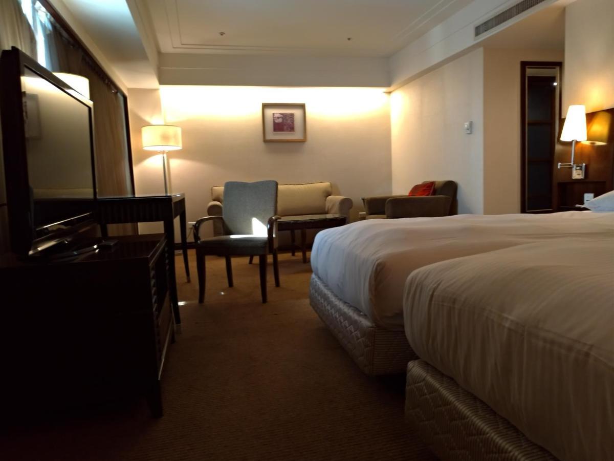 Nisus Hotel Taipei Exteriör bild