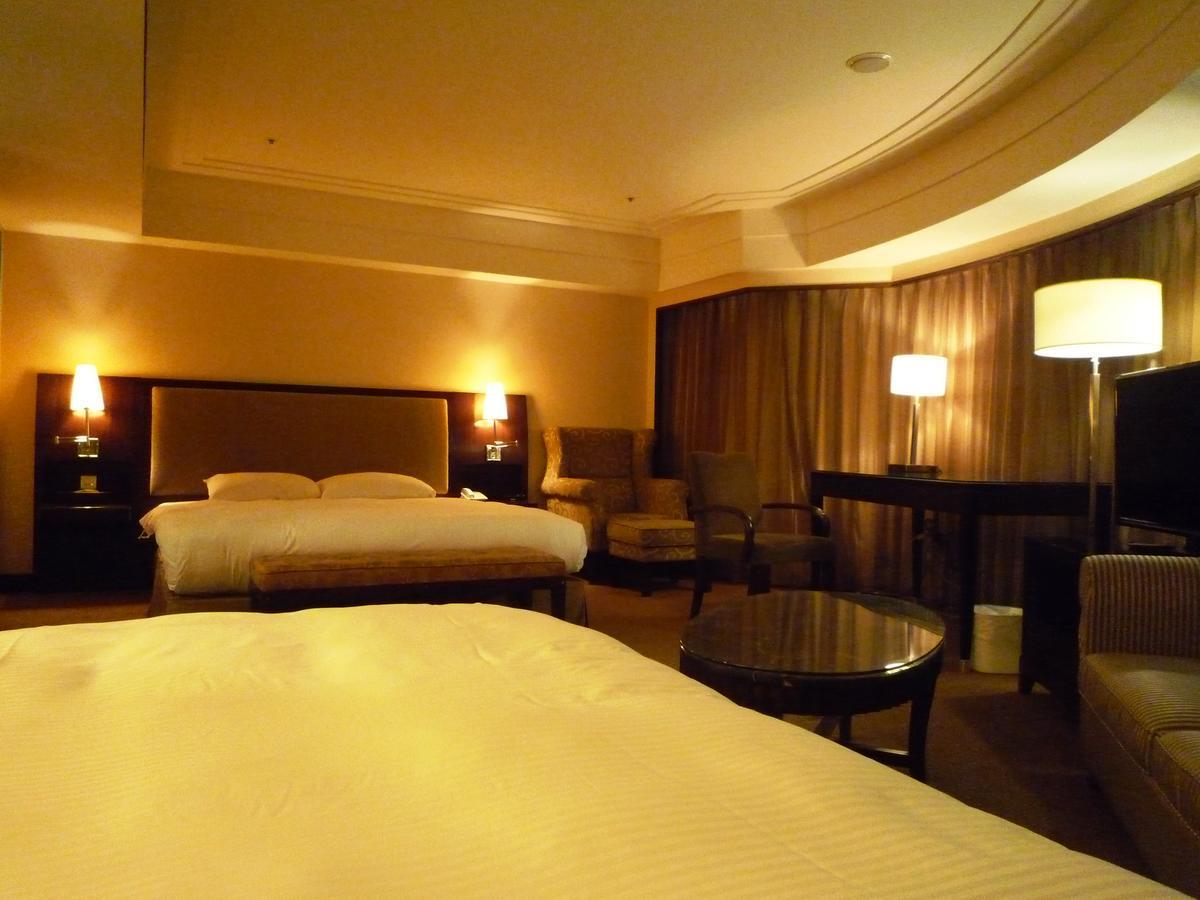 Nisus Hotel Taipei Exteriör bild